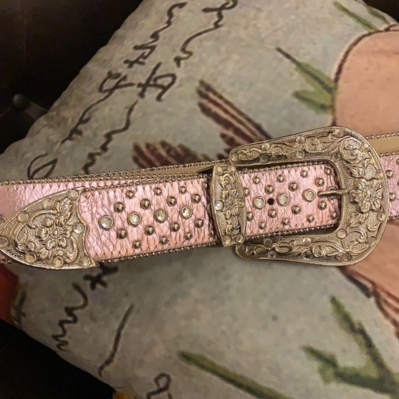 Metallic Pink Rhinestone Cowgirl Belt - Picture 4 of 6